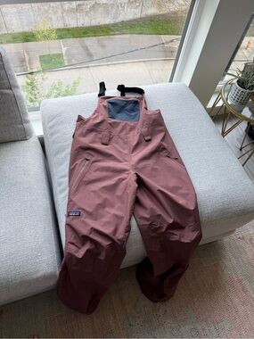 Patagonia Rose-Mauve Waterproof Bib Overalls with Dark Chest Panel